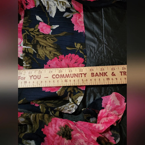 Anne Klein Y2K Vintage 100% Silk Floral Wrap Blouse – Sheer & Feminine  Size 12 - Picture 14 of 15